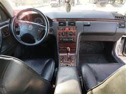 مێرسێدس بێنز E-Class